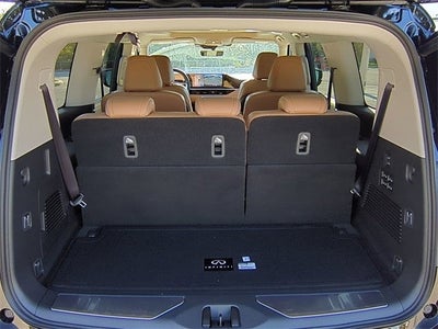 2026 INFINITI QX80 LUXE