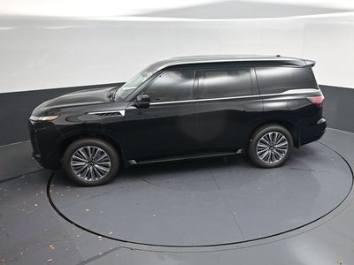 2026 INFINITI QX80 LUXE