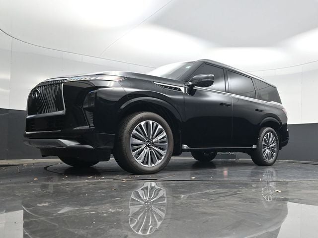 2026 INFINITI QX80 LUXE