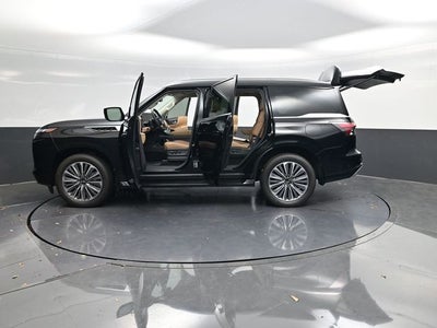 2026 INFINITI QX80 LUXE
