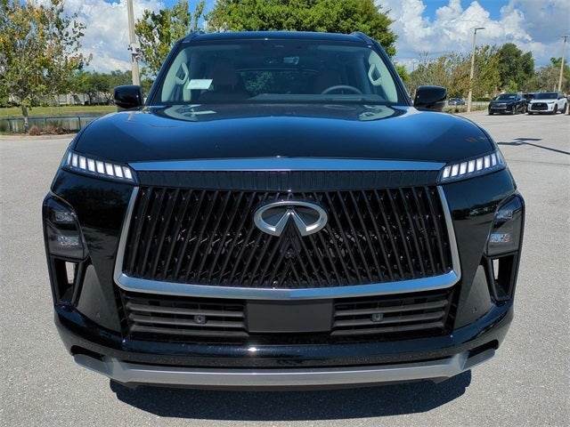 2026 INFINITI QX80 LUXE