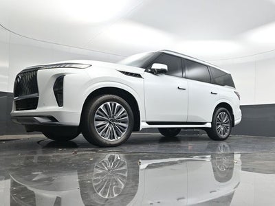 2026 INFINITI QX80 LUXE