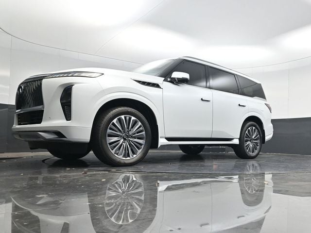 2026 INFINITI QX80 LUXE