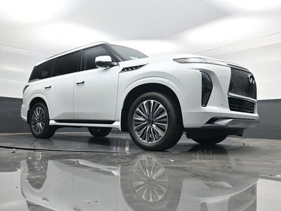 2026 INFINITI QX80 LUXE