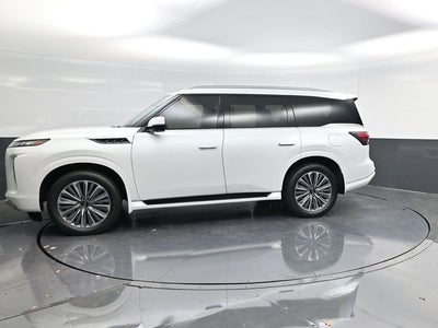 2026 INFINITI QX80 LUXE
