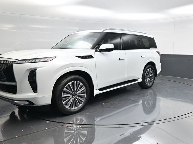 2026 INFINITI QX80 LUXE