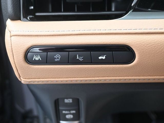 2026 INFINITI QX80 LUXE