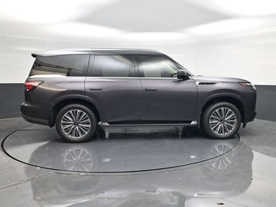 2026 INFINITI QX80 LUXE