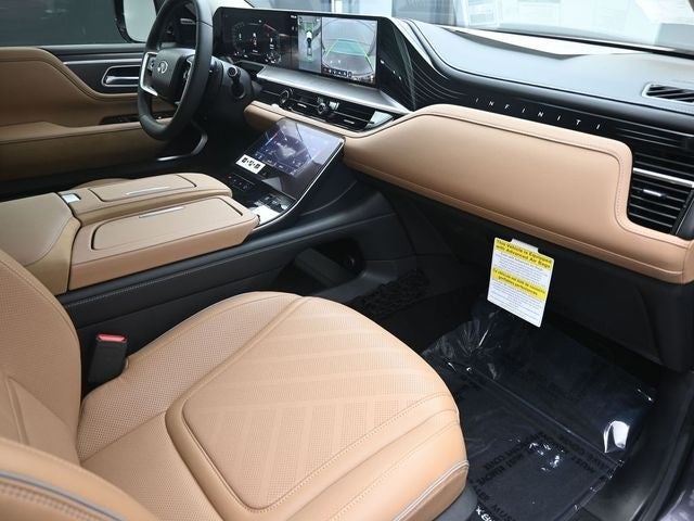 2026 INFINITI QX80 LUXE