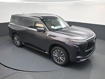2026 INFINITI QX80 LUXE