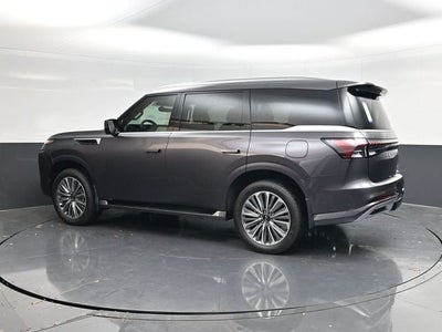 2026 INFINITI QX80 LUXE