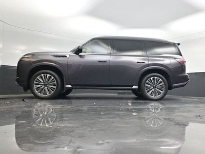 2026 INFINITI QX80 LUXE