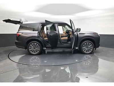 2026 INFINITI QX80 LUXE