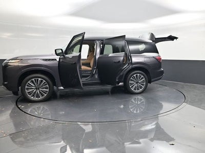 2026 INFINITI QX80 LUXE