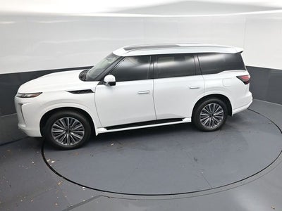 2026 INFINITI QX80 LUXE