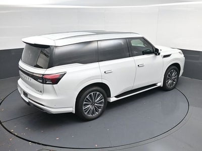 2026 INFINITI QX80 LUXE