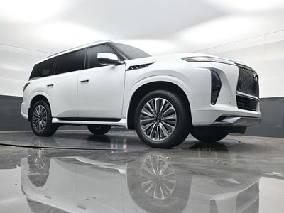 2026 INFINITI QX80 LUXE