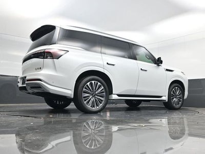 2026 INFINITI QX80 LUXE