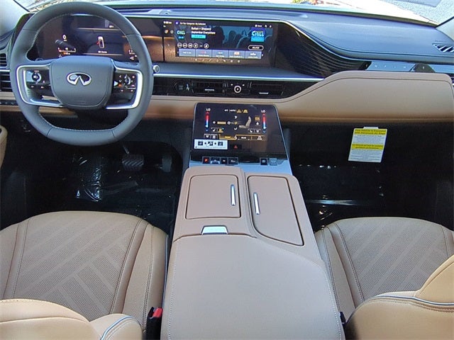 2026 INFINITI QX80 LUXE