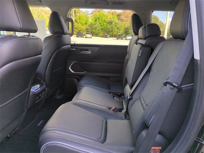 2026 INFINITI QX80 LUXE