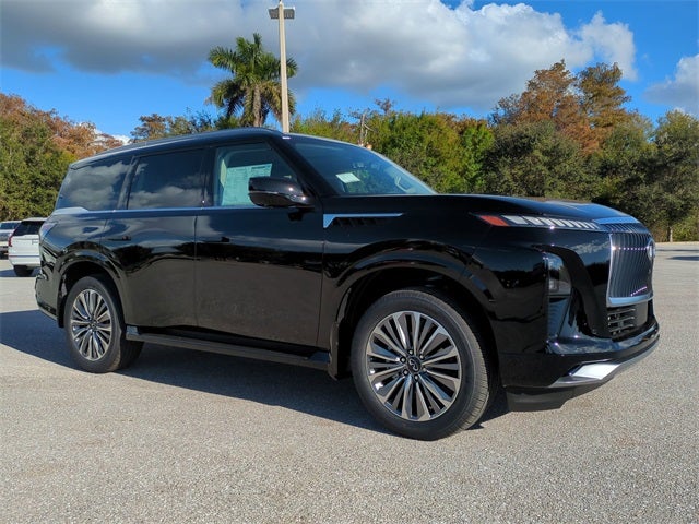 2026 INFINITI QX80 LUXE