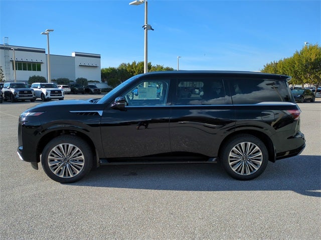 2026 INFINITI QX80 LUXE