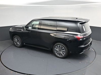 2026 INFINITI QX80 LUXE