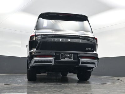 2026 INFINITI QX80 LUXE
