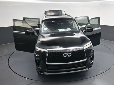 2026 INFINITI QX80 LUXE