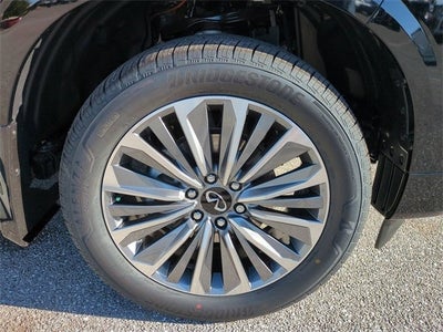 2026 INFINITI QX80 LUXE