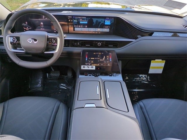 2026 INFINITI QX80 LUXE