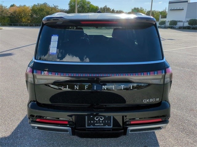 2026 INFINITI QX80 LUXE
