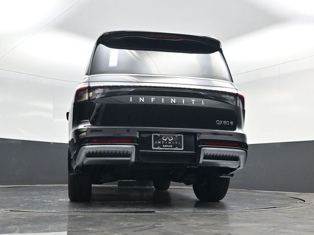 2026 INFINITI QX80 LUXE