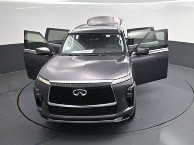 2026 INFINITI QX80 LUXE