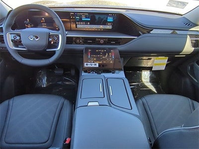 2026 INFINITI QX80 LUXE