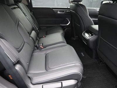 2026 INFINITI QX80 LUXE