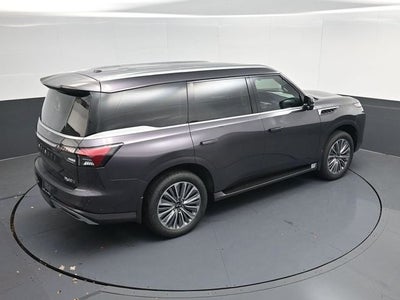 2026 INFINITI QX80 LUXE