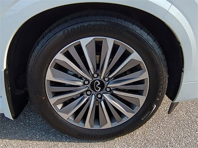 2026 INFINITI QX80 LUXE