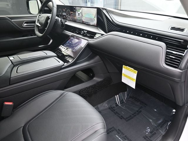 2026 INFINITI QX80 LUXE