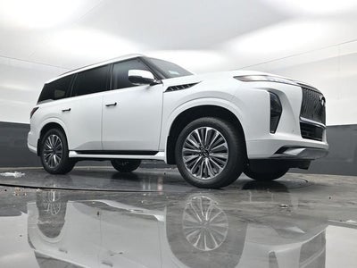 2026 INFINITI QX80 LUXE