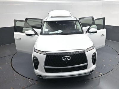 2026 INFINITI QX80 LUXE