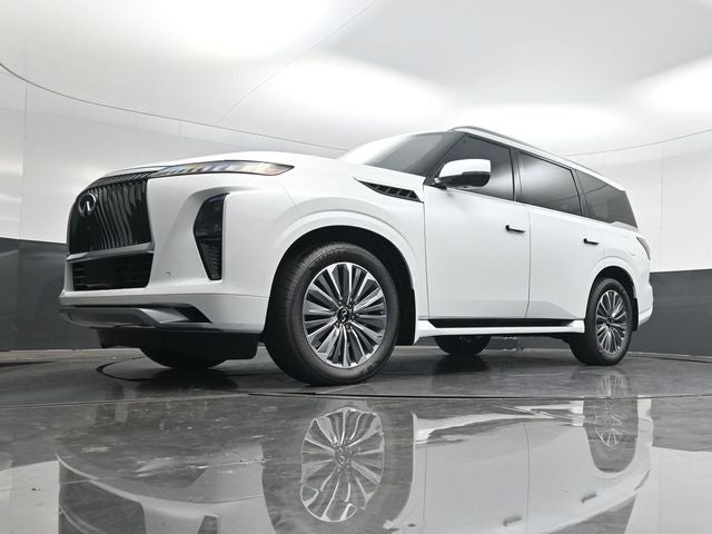 2026 INFINITI QX80 LUXE