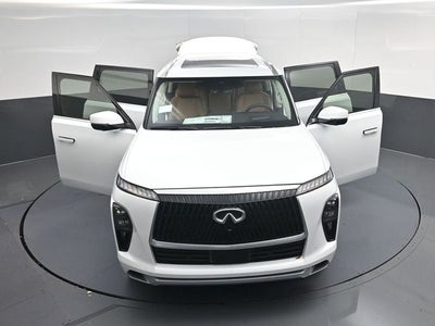 2026 INFINITI QX80 LUXE