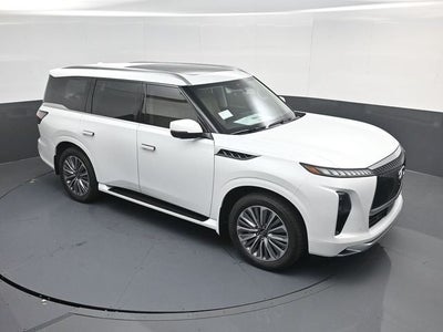 2026 INFINITI QX80 LUXE