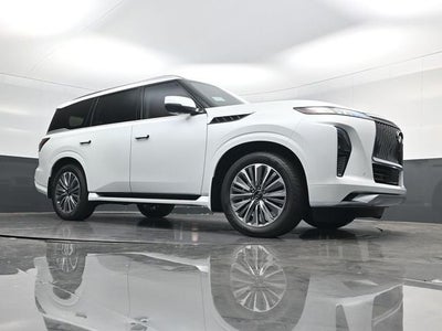 2026 INFINITI QX80 LUXE