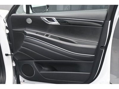 2025 Genesis GV80 2.5T