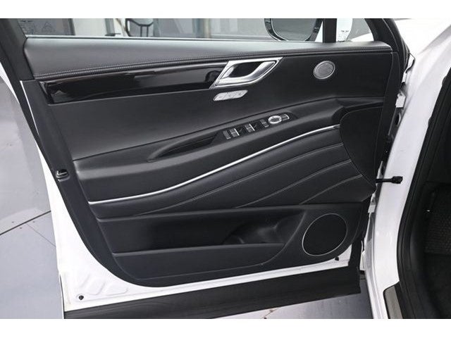 2025 Genesis GV80 2.5T