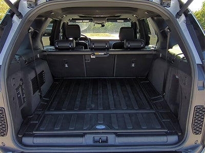 2023 Land Rover Discovery S R-Dynamic