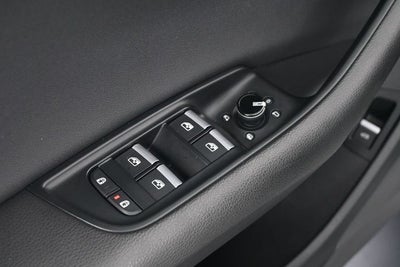 2020 Audi Q8 55 Premium quattro