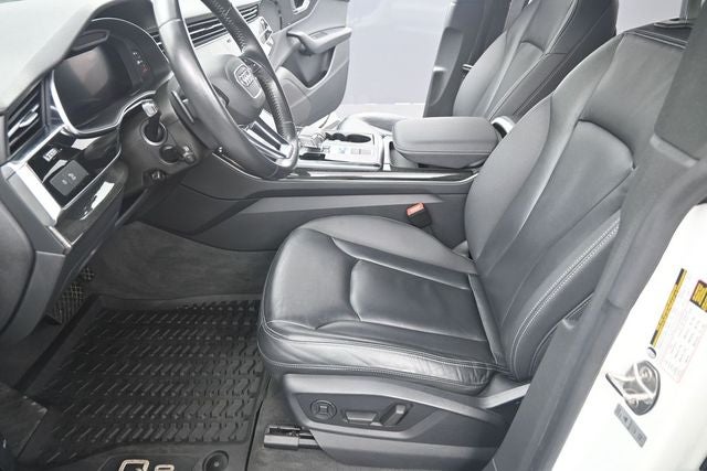 2020 Audi Q8 55 Premium quattro